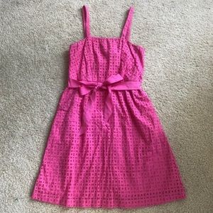 Elegant Pink Sleeveless Dress